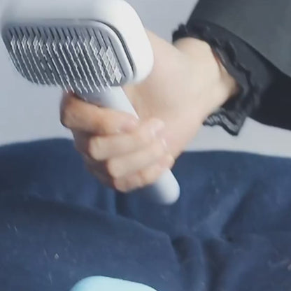 Velvo™ Grooming Brush